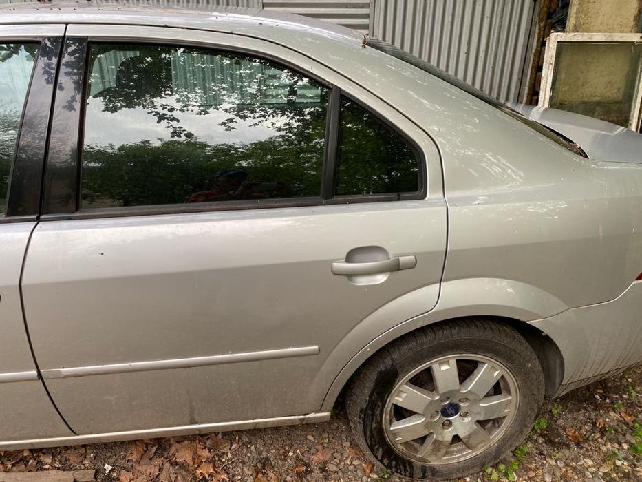 Jante aliaj 16 Ford Mondeo Focus C-max cauciucuri iarna 205 55 R16