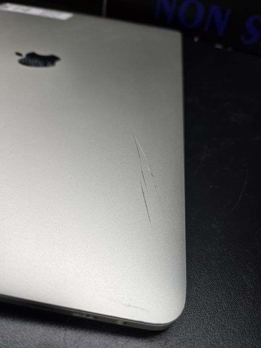 MacBook Pro 15 inch 2016