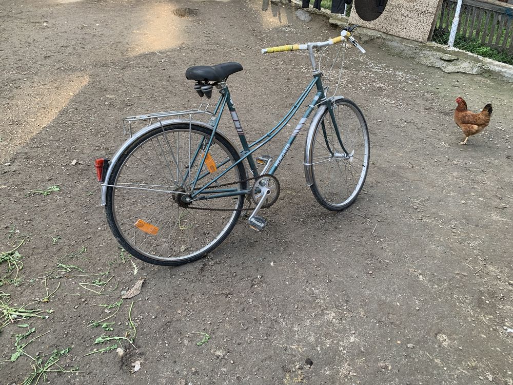 Vand bicicleta mtb si bicicleta dama