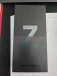 Samsung  galaxy Z flip 3
