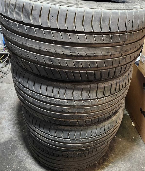 Anvelope Cauciucuri BMW F11