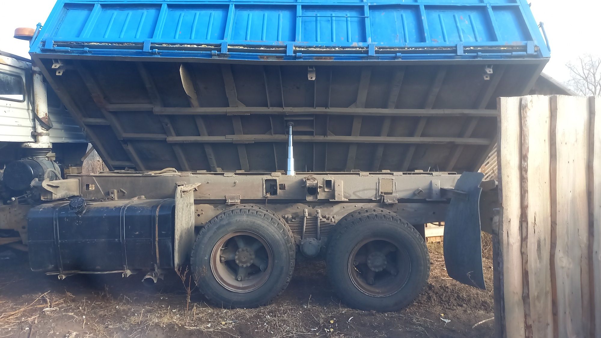 Продам   КАМАЗ 5320