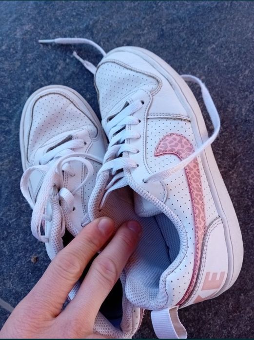 adidasi nike copil fata marime 35 36 stare impecabila
