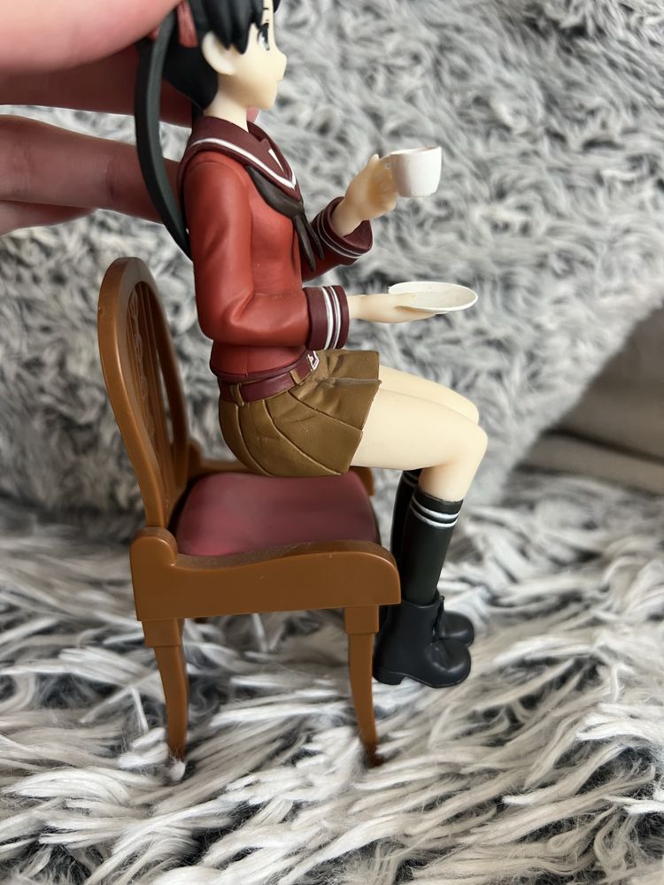 Аниме фигурка Anime figure Момиче със столче