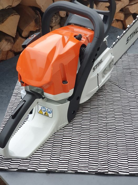 Drujbă Stihl Profesională 400C-M nouă.