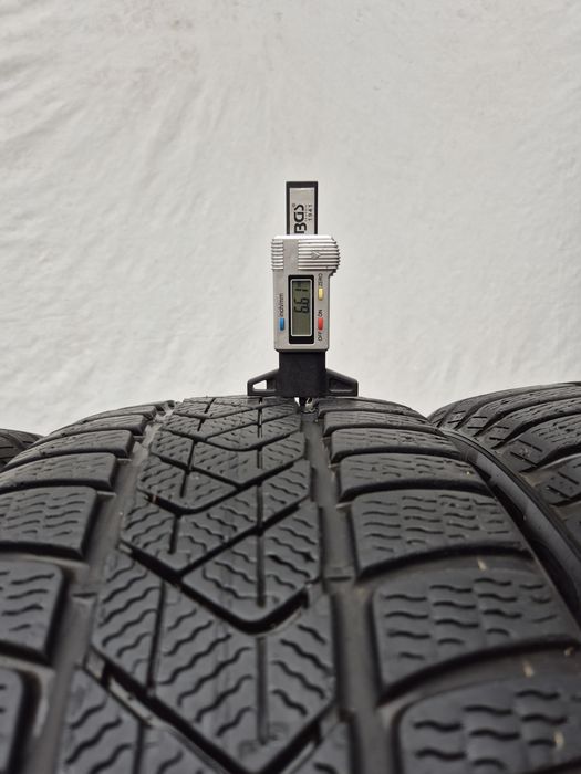 4бр 225 50 18 Pirelli Runflat зимни - 21г