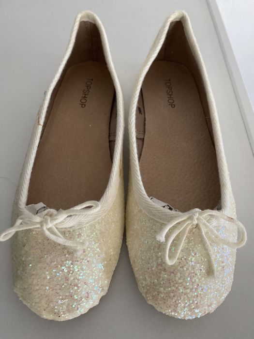 Balerini Uk Atmophere, TopShop si Puma