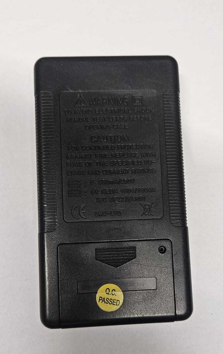 Multimetru model 838