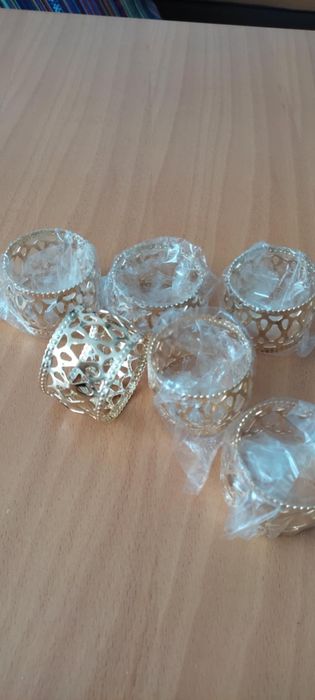 Комплект 6 пръстени за салфетки* Златист цвят* С филигран* Нови