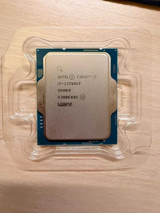 Intel I7 13700KF