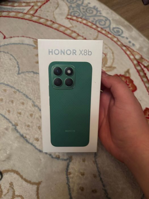 Honor X8b продается в отличном состоянии.