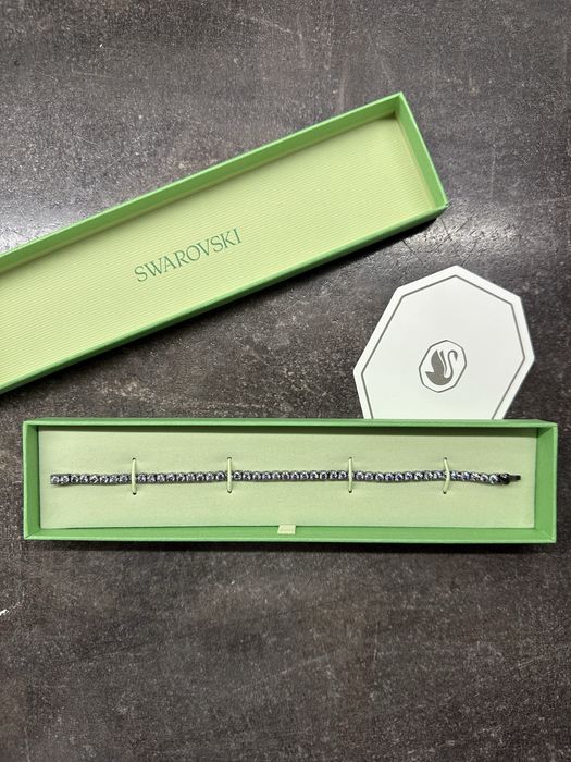 Чисто нова мъжка гривна Swarovski