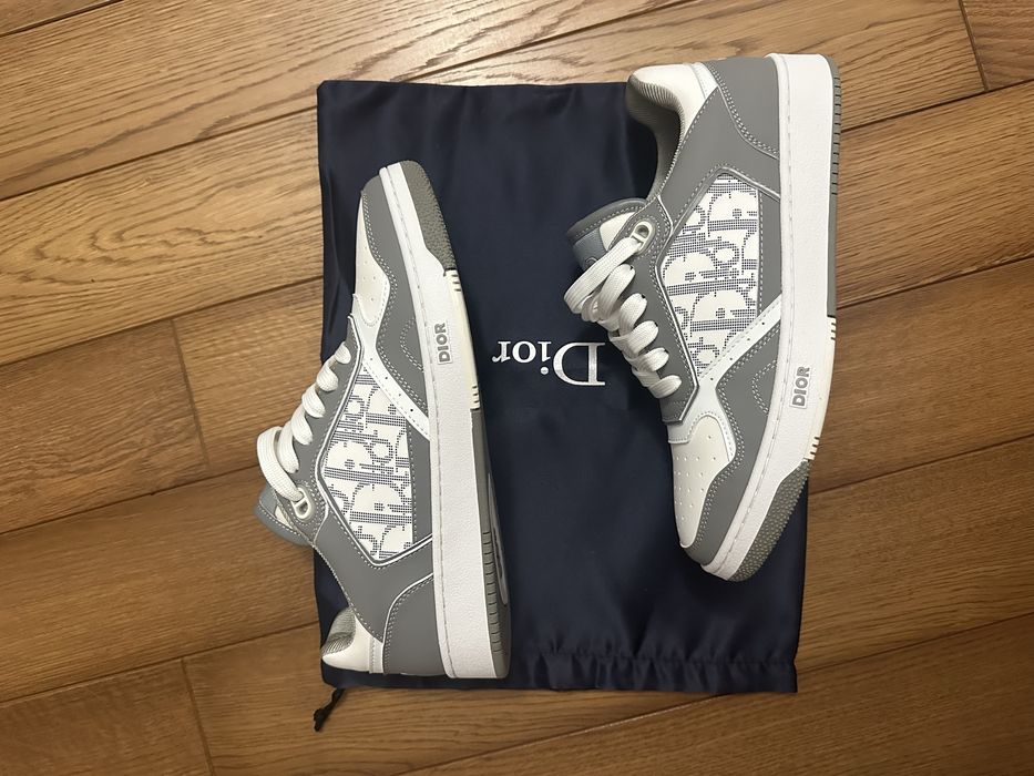 Papuci cu şiret Dior B27