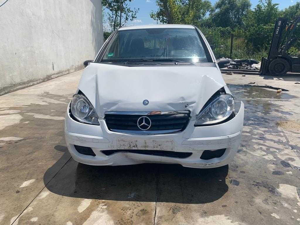 Dezmembrez mercedes a class w169 a150i manual/dezmembrez a169