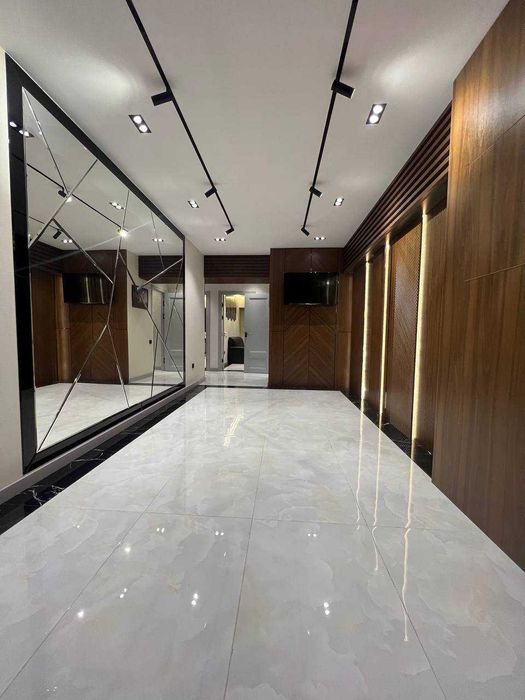 Продается помещение офис с арендатором в центре на Ц-5 80м2