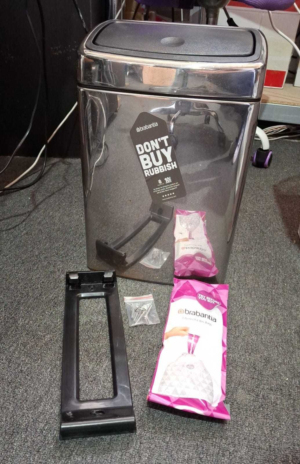 Cos Gunoi Brabantia, Touch Bin, 10L, Montare pe Perete, Otel Mat