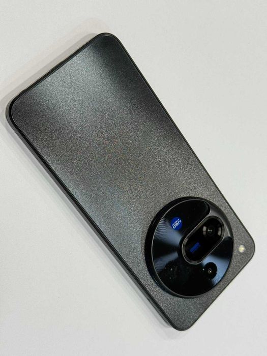 5G U26 – 256GB памет / 8GB RAM