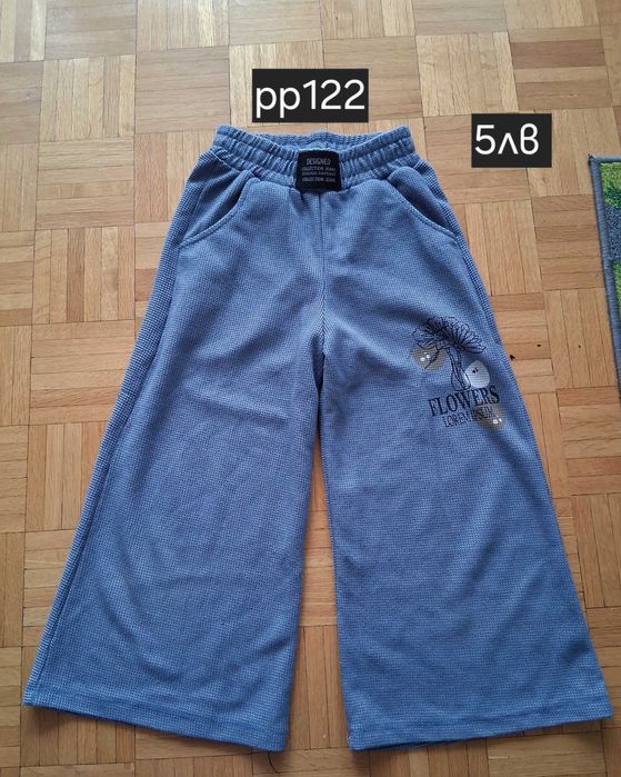 Рокли и дрешки за момиче