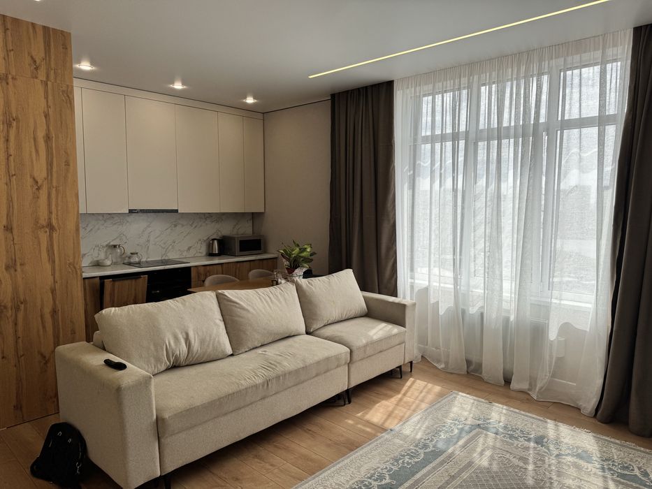 Раздвижной диван с ящиками