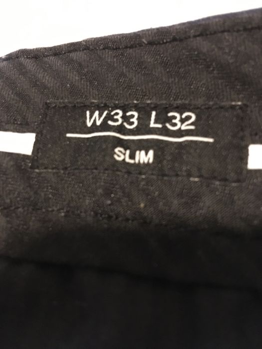 Pantaloni barbatesti Chinos
