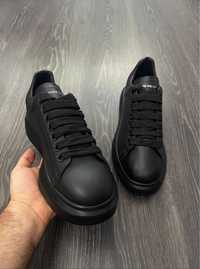 Alexander McQueen Full black