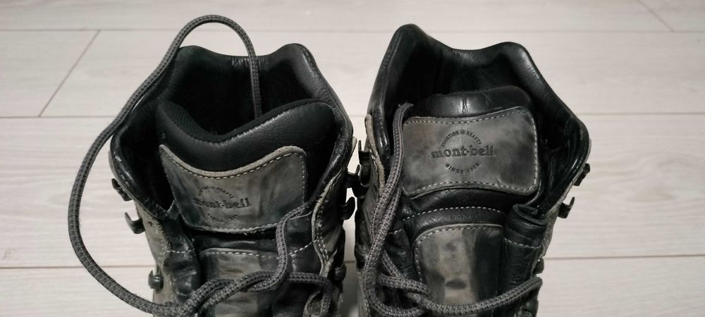 Bocanci expediție Mont-Bell piele interior exterior , Goretex ,Vibram