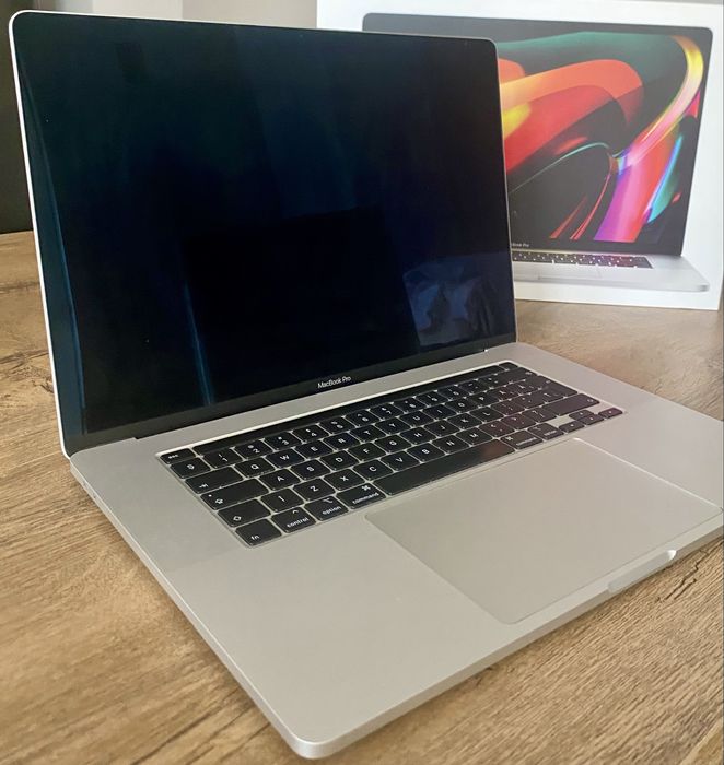 MacBook Pro 16” – Intel Core i9, 16GB RAM, 1TB SSD,Radeon Pro 4GB