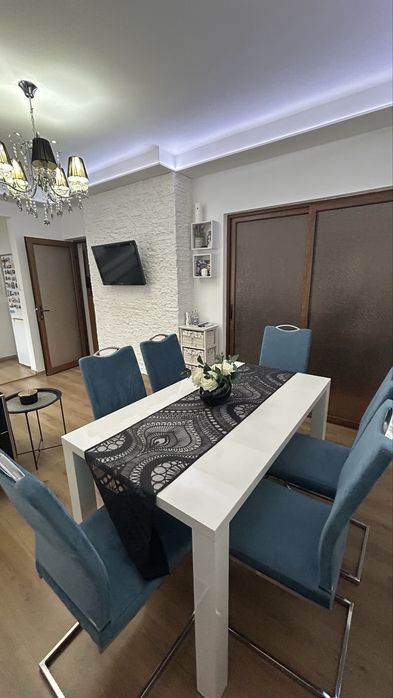Продава се Четиристаен апартамент в Бургас, Център - 94 кв.м за 1438 €/кв.м - Снимка #3