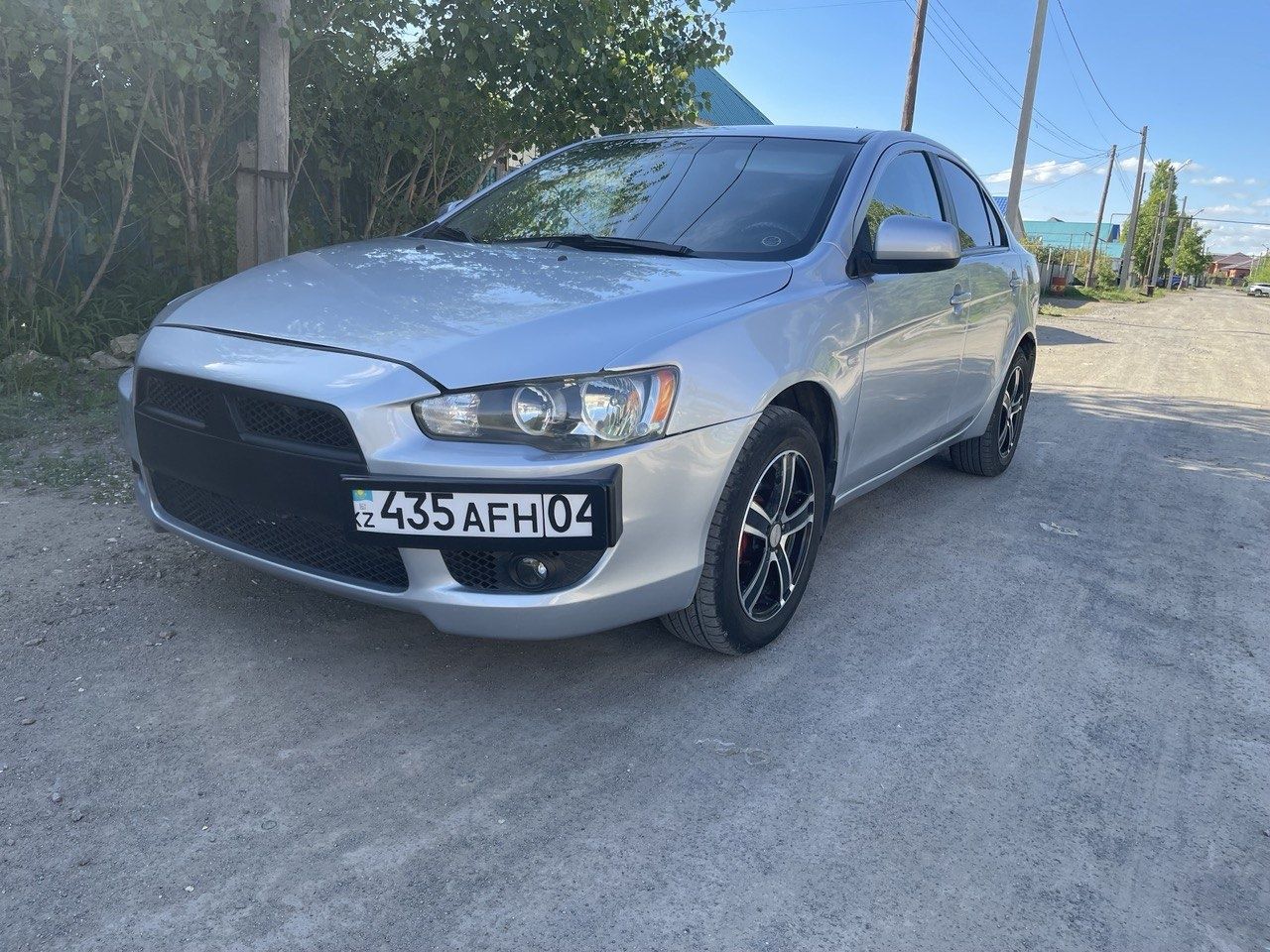 Mitsubishi lancer