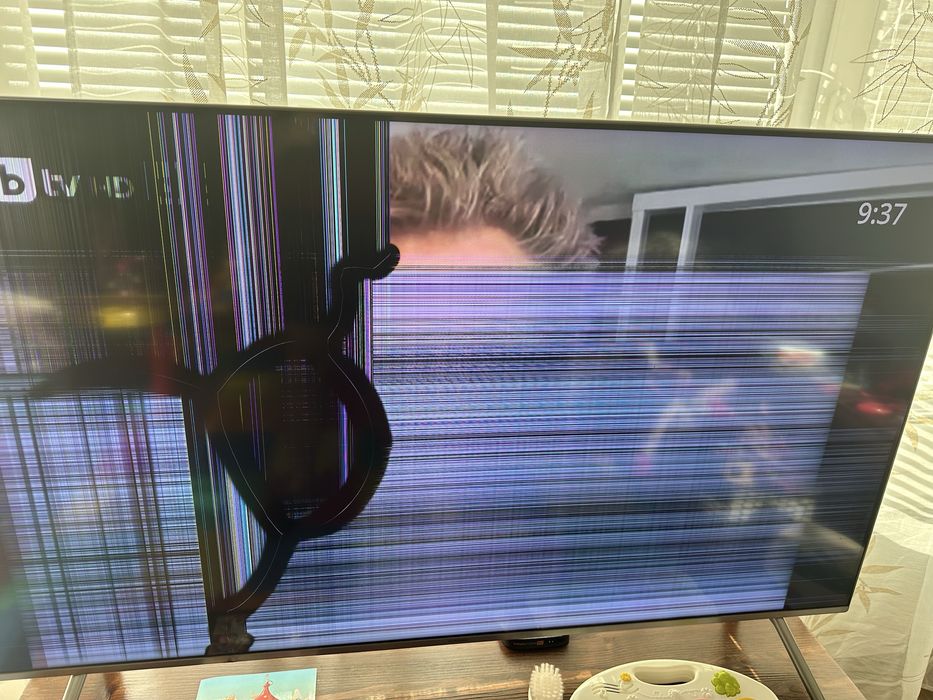 Samsung 49" за части, ударен