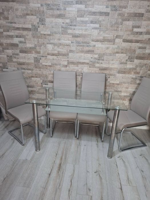 Маса с 4 стола КОМПЛЕКТ