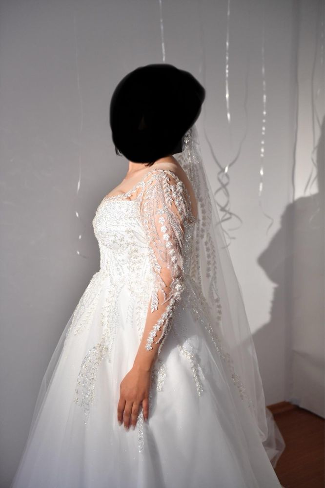 Vand rochie de mireasa