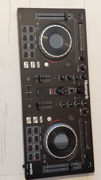 Numark Mixtract Platinum FX Controler DJ