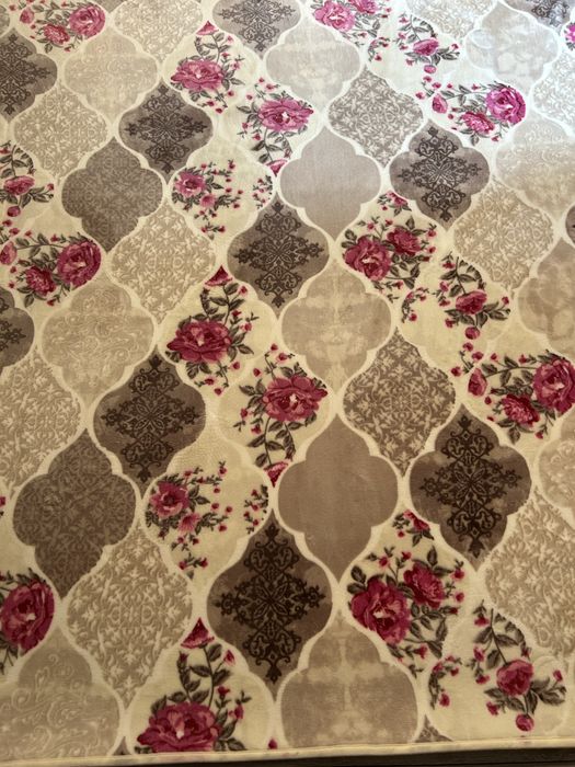 Нов килим 230/150 метра