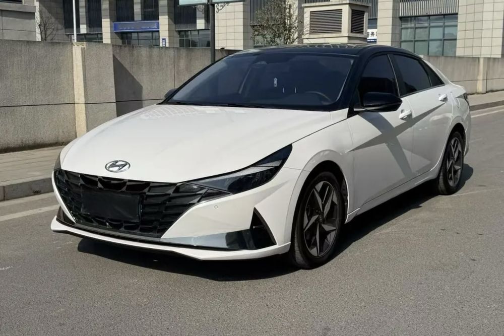 Аренда Авто в Астане, Hyundai Elantra 2025