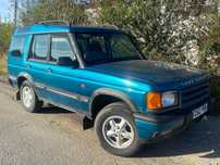 Dezmembrez Land Rover Discovery 2 2,5 td5 2003