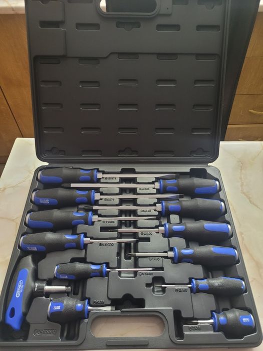 Trusa set șurubelnițe,  nefolosite.