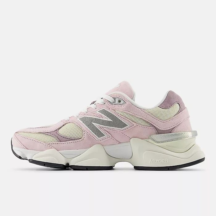 New Balance 9060 Rose Sugar Angora