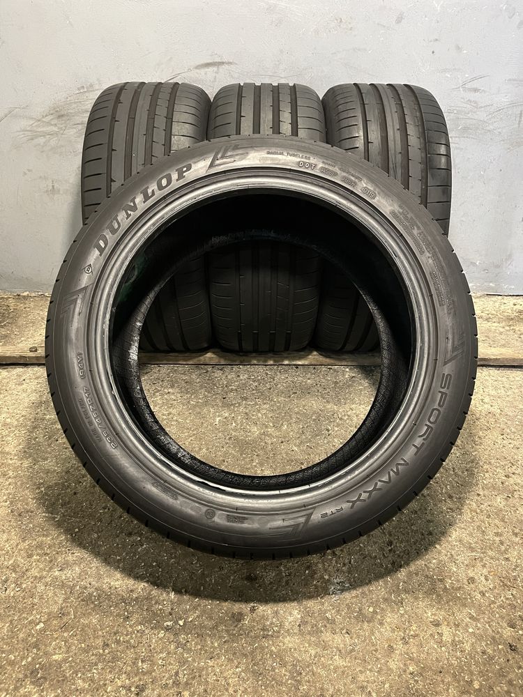 Гуми 235/45/17 DUNLOP Sport Maxx