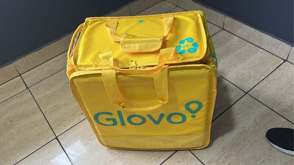Продам сумку для доставки GLoVo