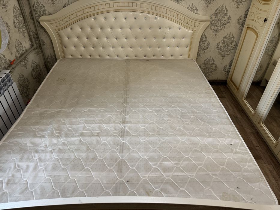 Только спальный без матрас