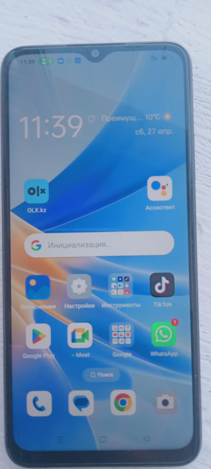 Продам Oppo a17 бу