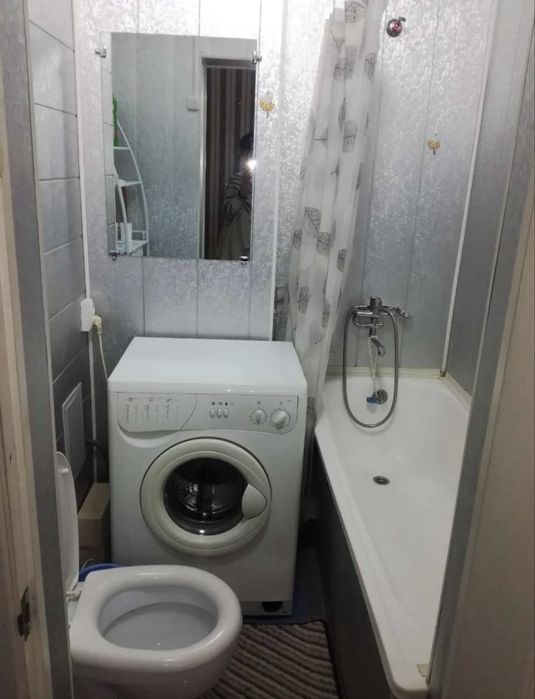 Сдается 1 ком Окружении Кадышева, рядом с Кинотеатром Лисунова