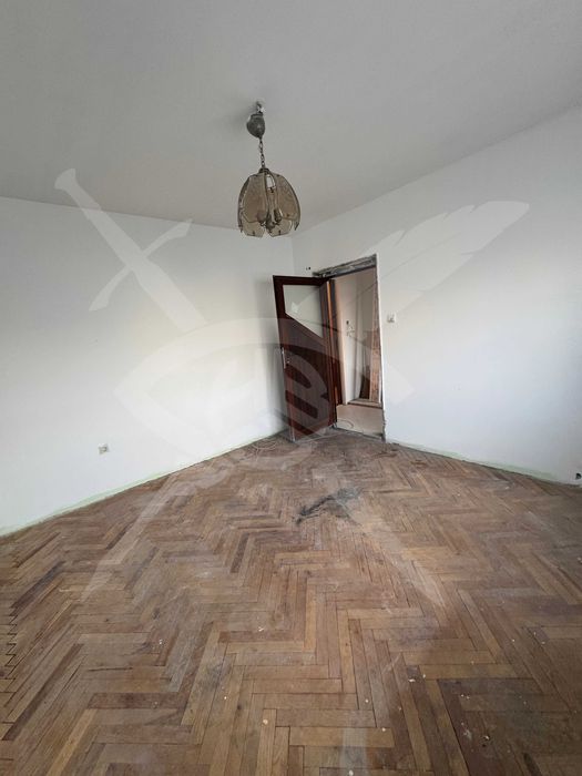 Продава се Двустаен апартамент в Варна, Владислав Варненчик - 60 кв.м за 1750 €/кв.м - Снимка #7