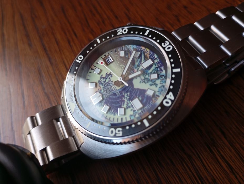 Часовник Steeldive