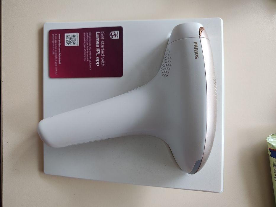 Lumea Advanced SC1994/00
Фотоепилатор