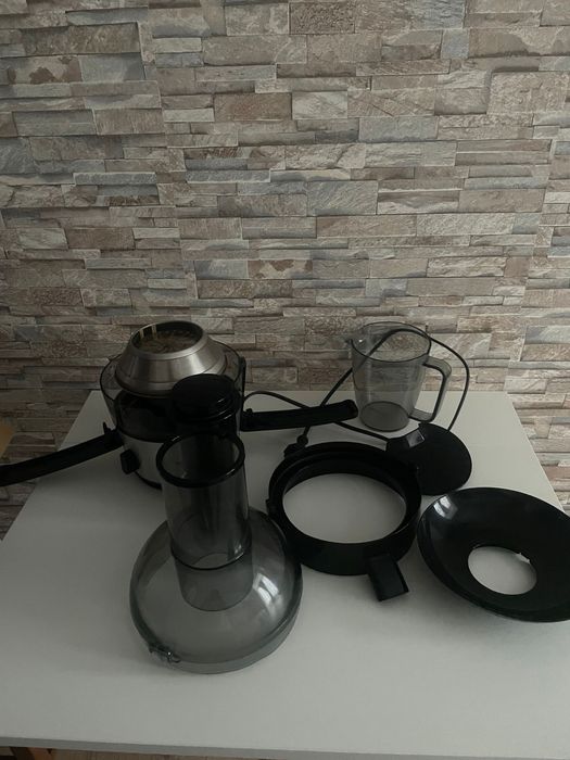 Vand storcator Philips Viva 700 W , marimea XL, 2 litri