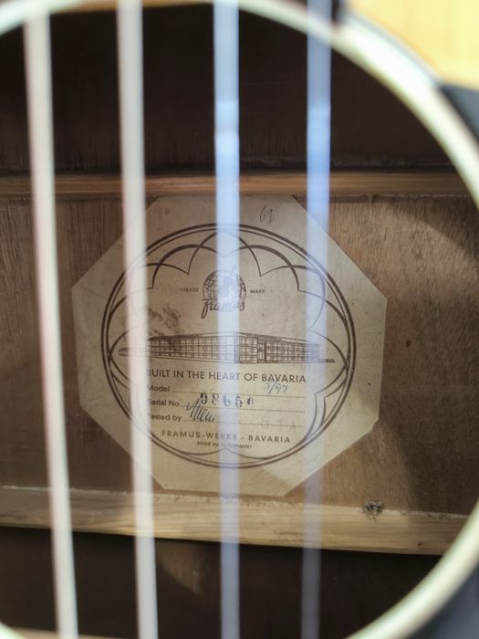 Акустична китара Framus Made In Germany Sit Barret
