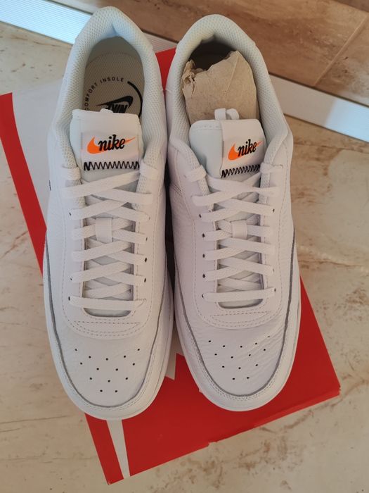 Nike Court Vint age
