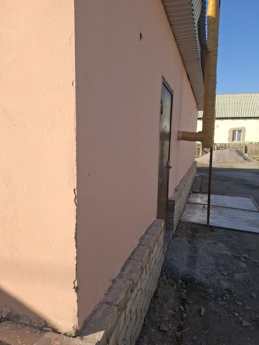 Здание аренды ға беріледі.